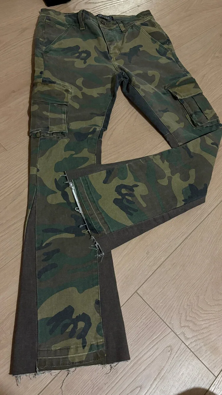 Valabasas Camo Patchwork Cargo Flare Pants Men’s Size 32